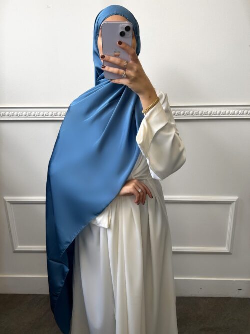 Hijab en Satin bleu marée - 12