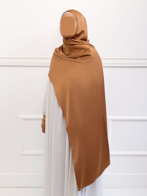 Hijab en Satin camel - 14
