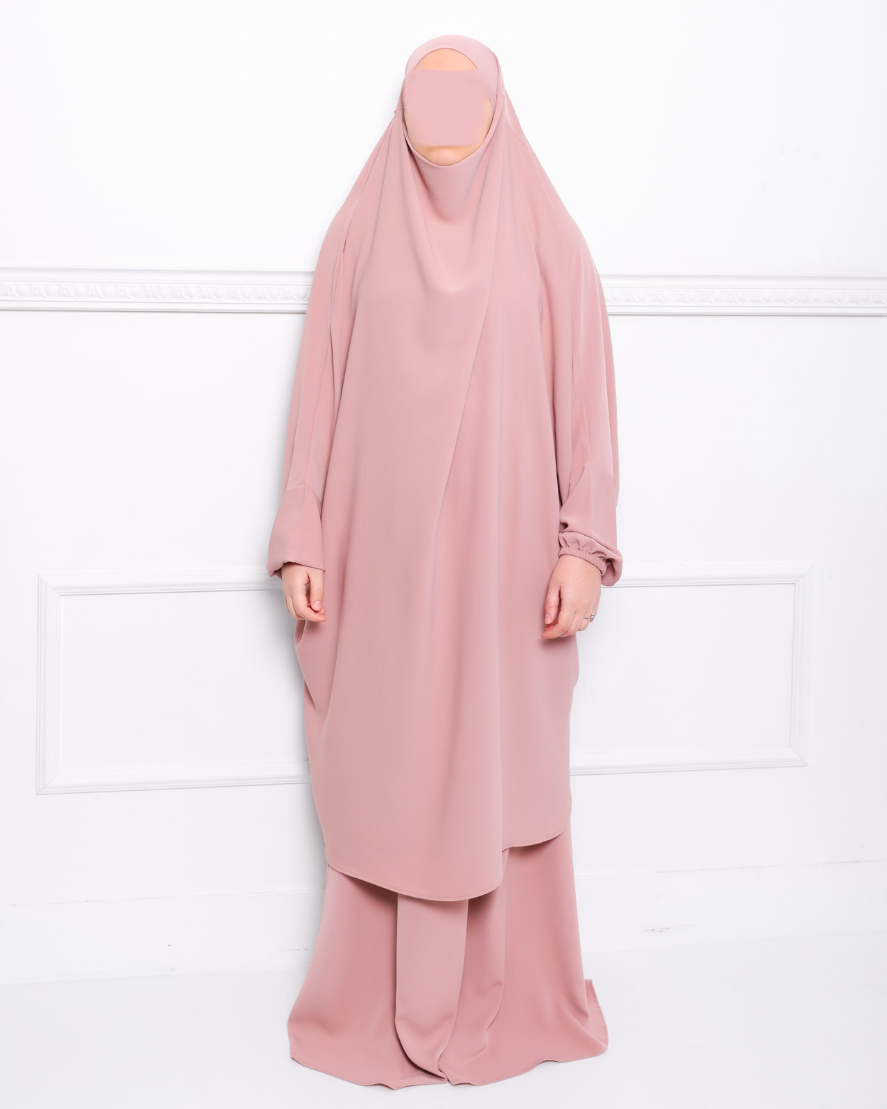 Jilbab soie de médine rose clair.