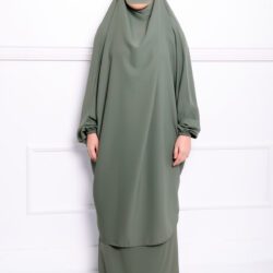 Jilbab soie de médine vert kaki.