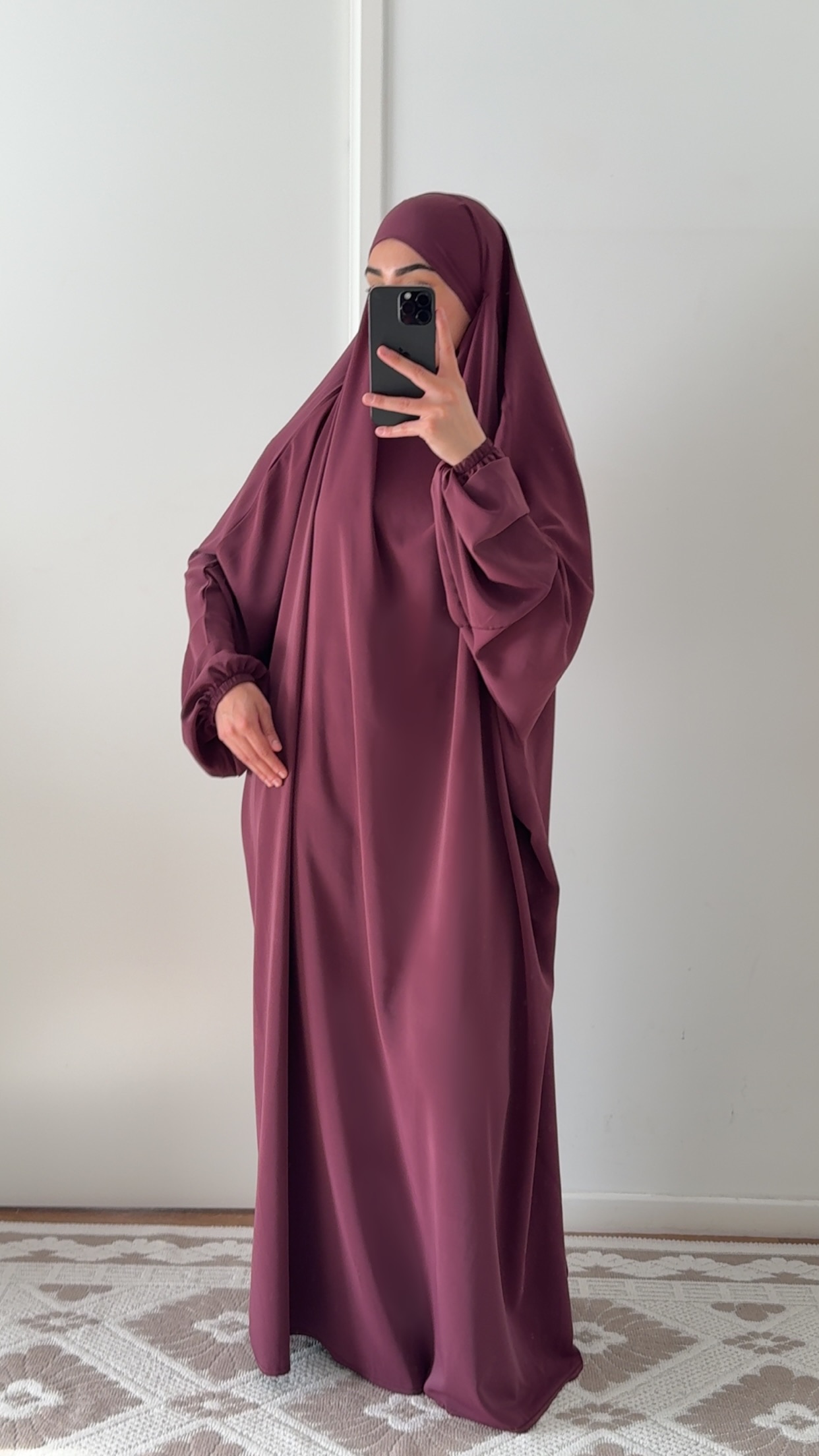 jilbab une piece soie de medine==