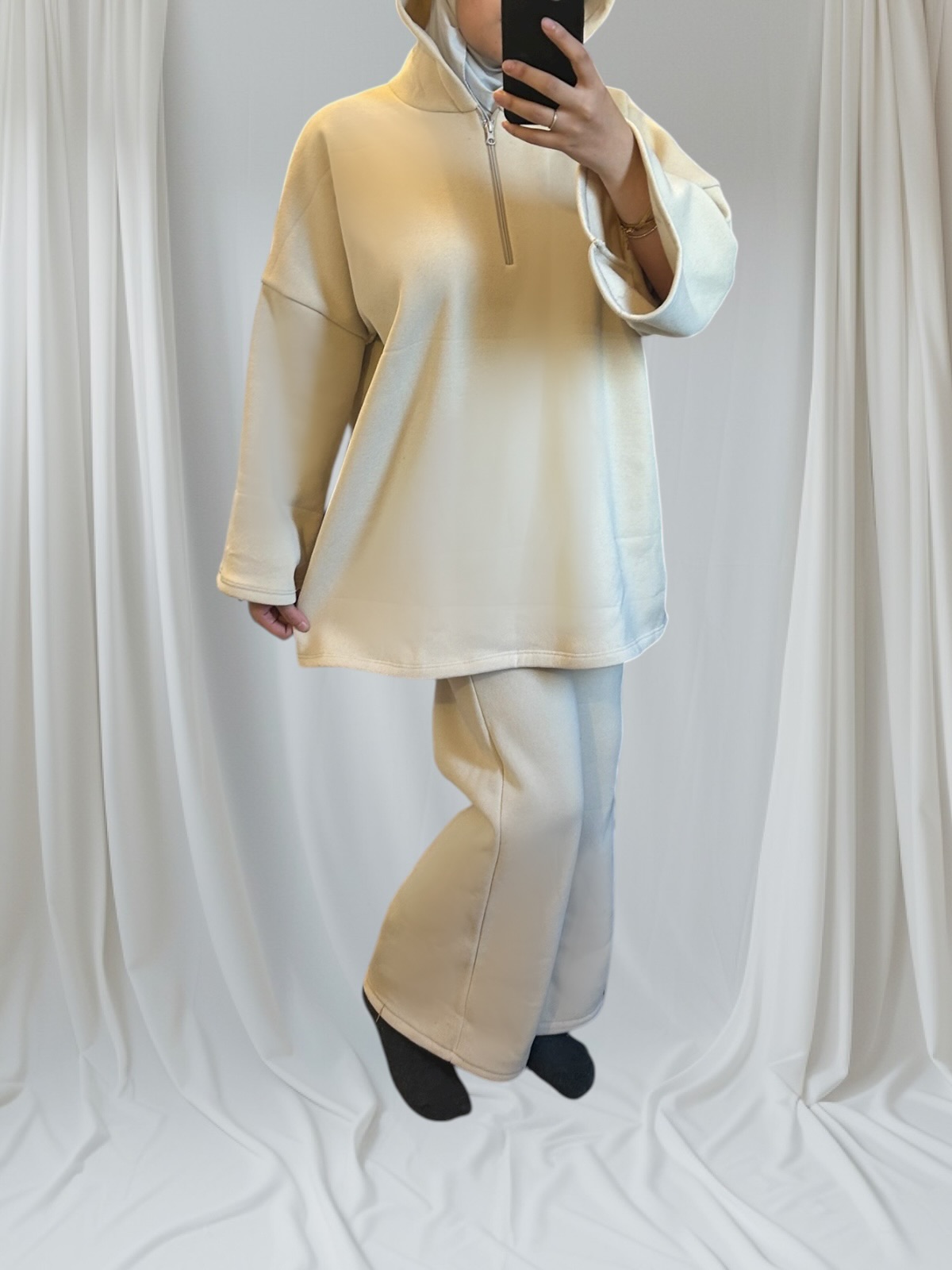 Ensemble sportswear épais à capuche qualité premium – Image 5