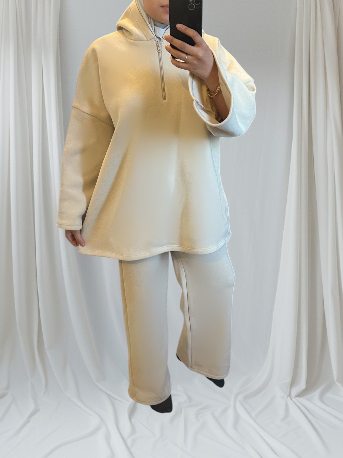 Ensemble sportswear épais à capuche qualité premium – Image 3