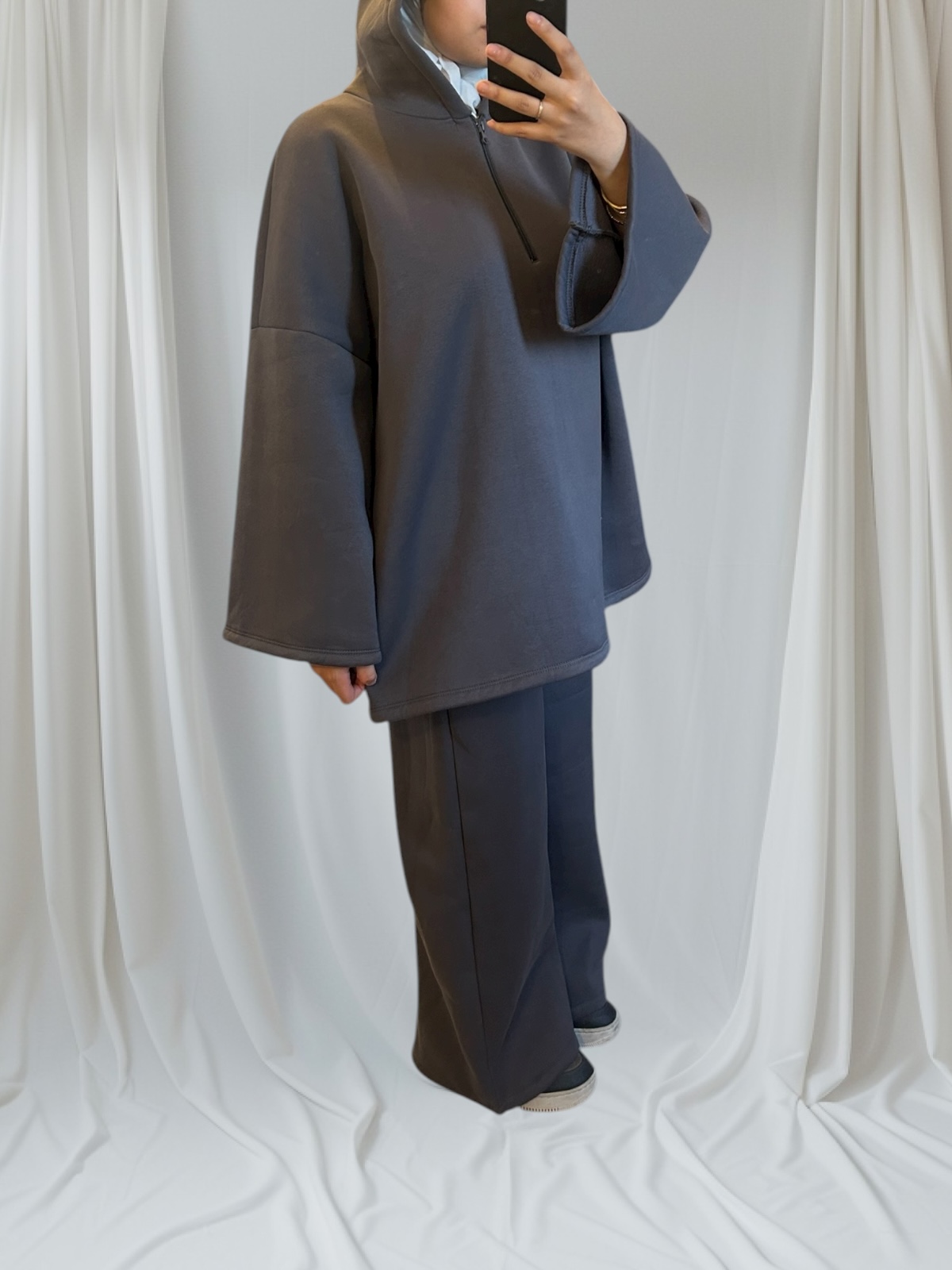 Ensemble sportswear épais à capuche qualité premium – Image 14