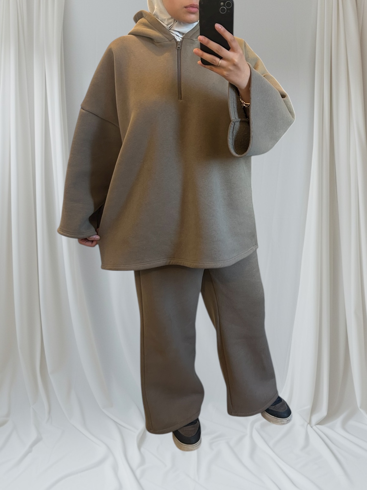 Ensemble sportswear épais à capuche qualité premium – Image 25